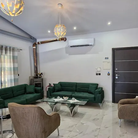 Elia Villa